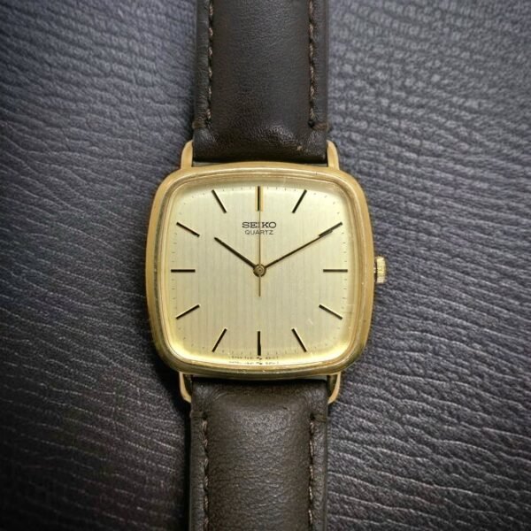 Vintage SEIKO Tapestry TV Dial