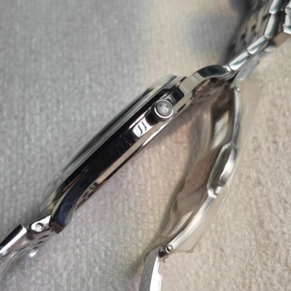 Ēmporiō Armāni AR11286 – Adriano Series