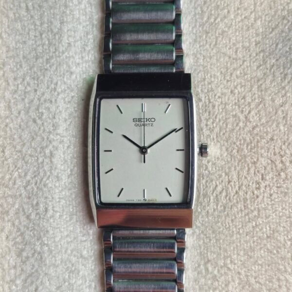 Vintage SEIKO Quartz Tank