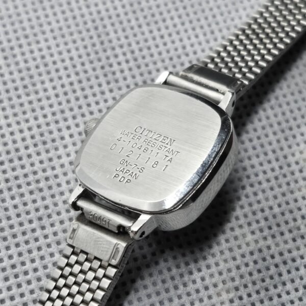 Citizen Quartz Tank – (Female)