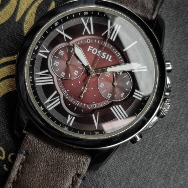 FOSSIL Grant Chronograph – Burgundy Dial