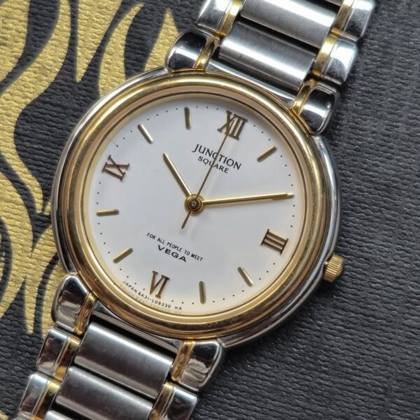 Citizen Junction Square Vega